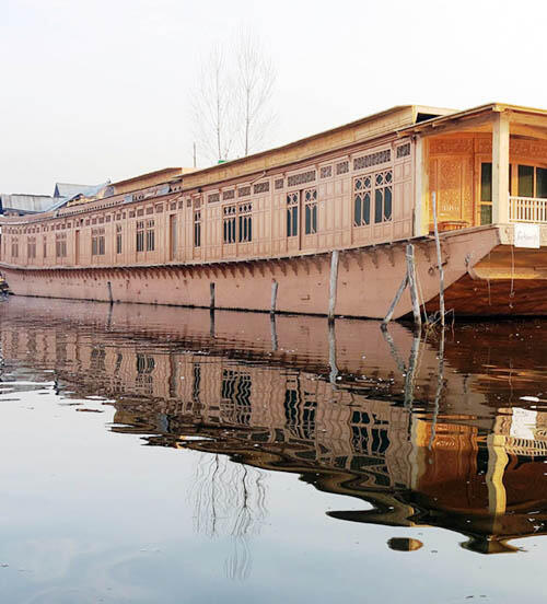 Kashmir Houseboat Package